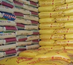 LUTTE CONTRE L'INFLATION ALIMENTAIRE AU NIGERIA: 32.000 tonnes de riz brun réceptionnés à Lagos